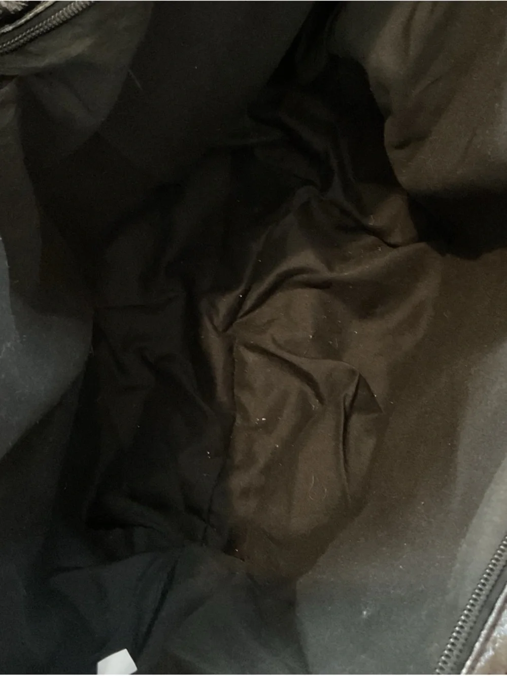 Black Star-Trim Shimmer Tote Bag